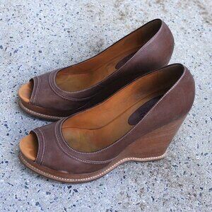 KORS Michael Kors Women's Size 9.5 Leather Open Toe Wooden Platform Wedge Heels